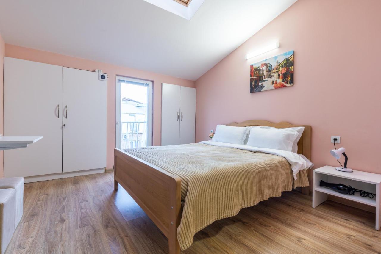 Hb Apartments Laghidze 第比利斯 外观 照片