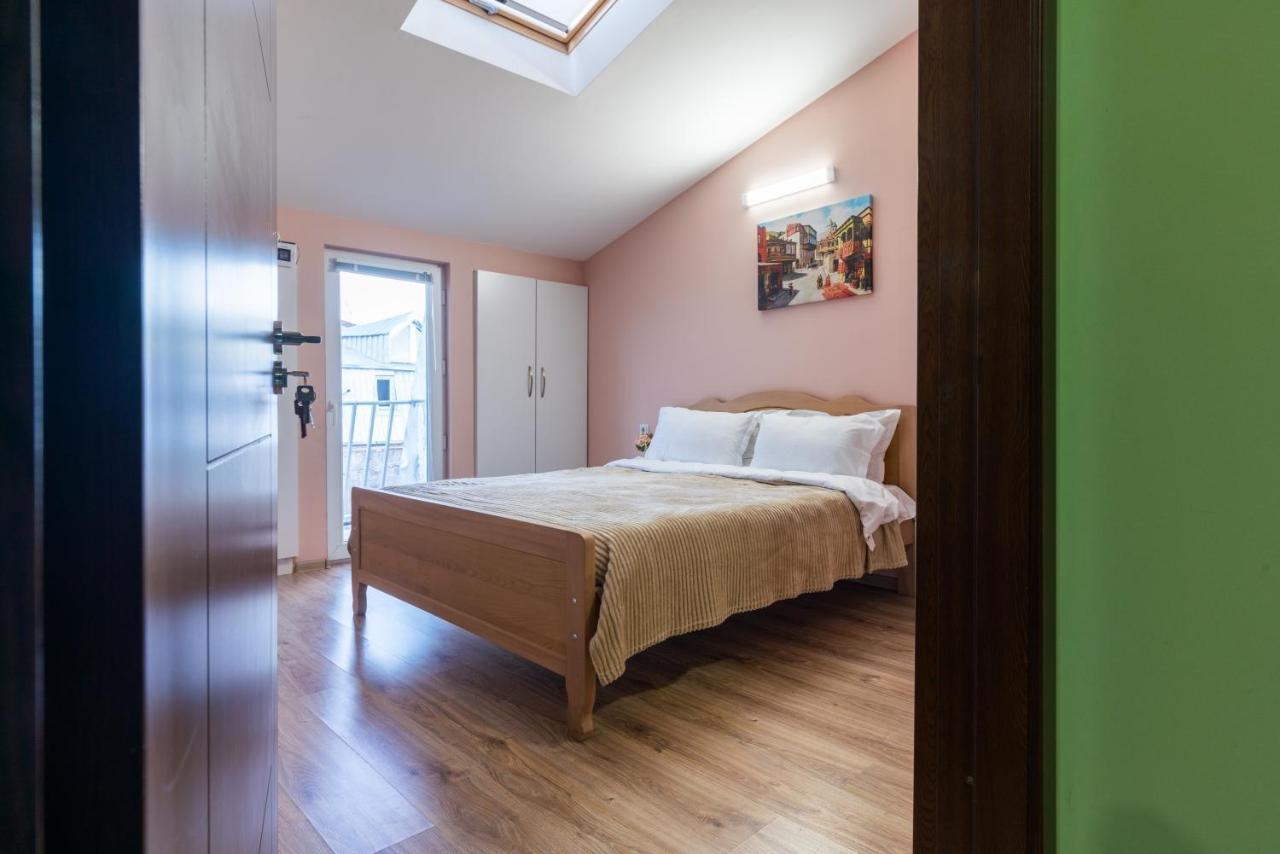 Hb Apartments Laghidze 第比利斯 外观 照片